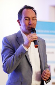 Moderator Ralf Exel. 